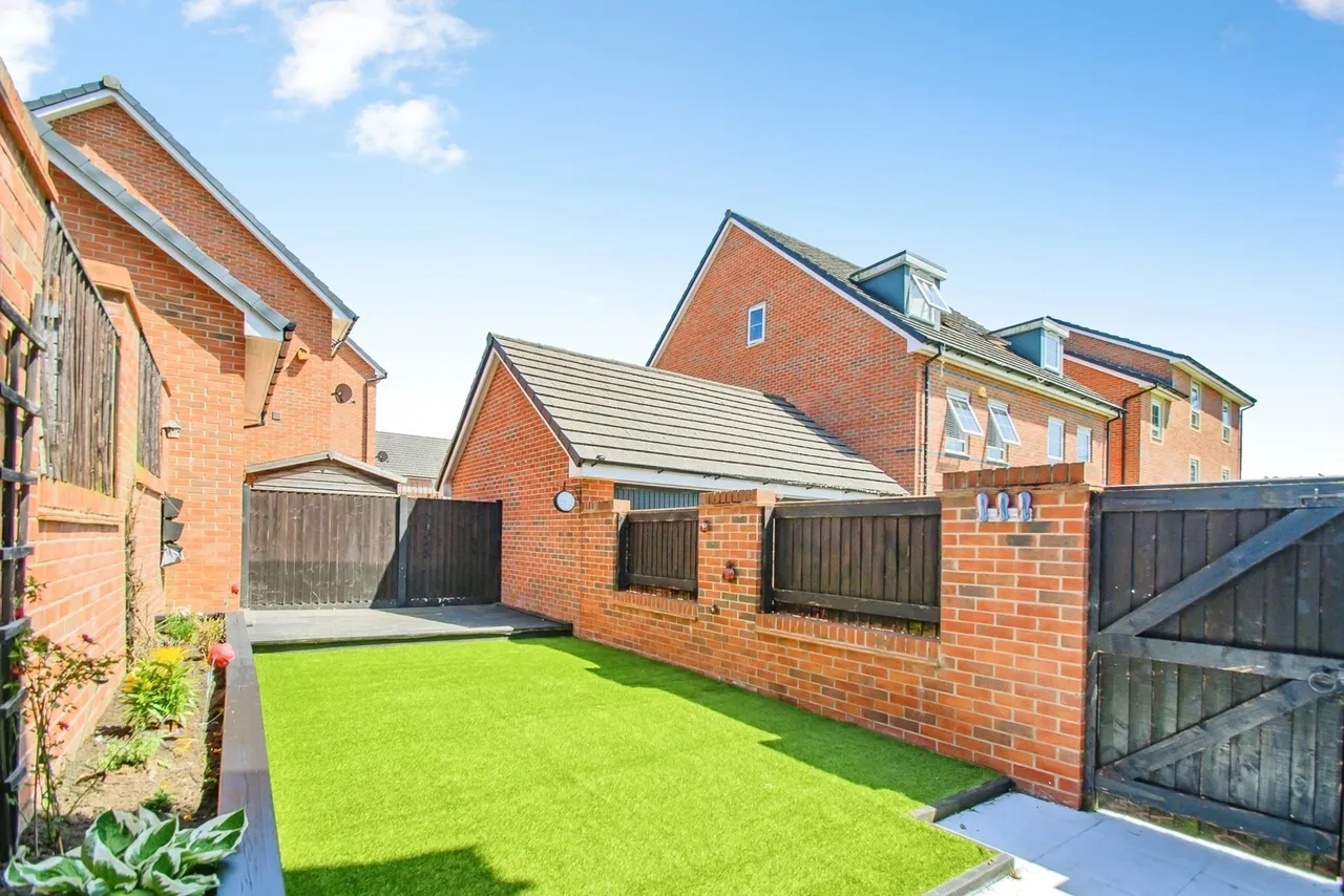 Whitewood Road, Worsley, Manchester, Greater Manchester, M28, photo 27