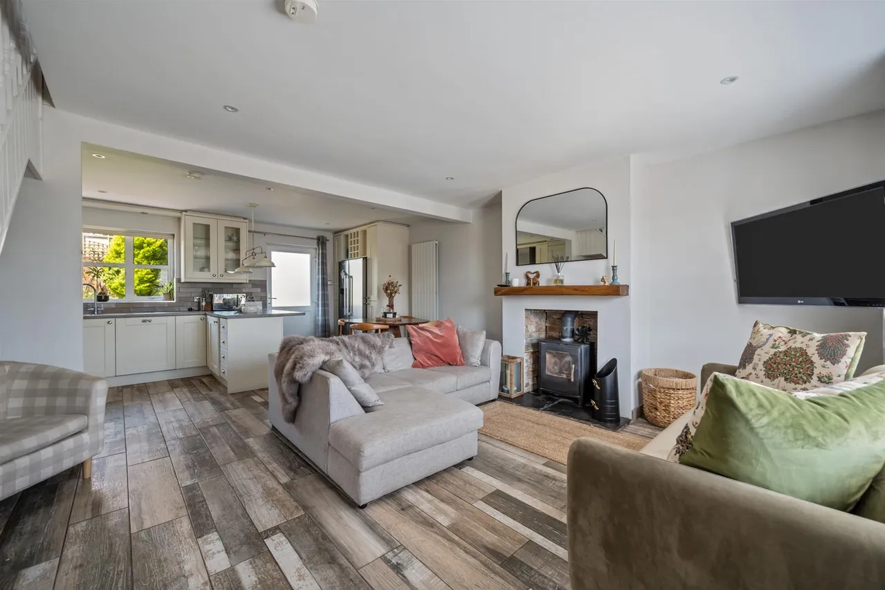 Whitethorn Mews, Newtownards, BT23, photo 4