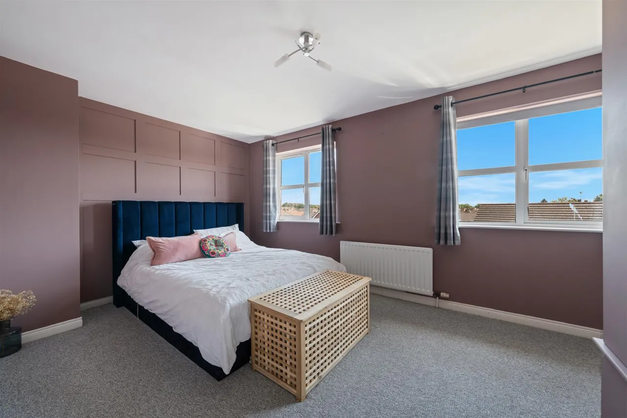 Whitethorn Mews, Newtownards, BT23, photo 11