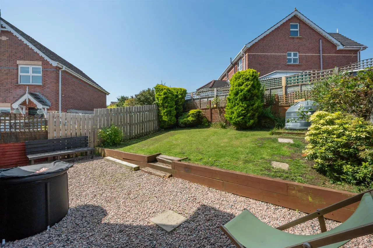 Whitethorn Mews, Newtownards, BT23, photo 17