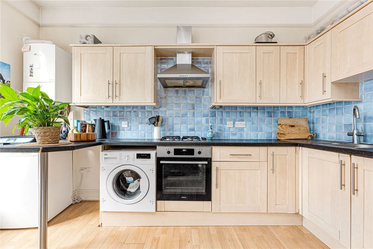 1 bed flat to rent, Lavender Hill, Battersea, SW11
