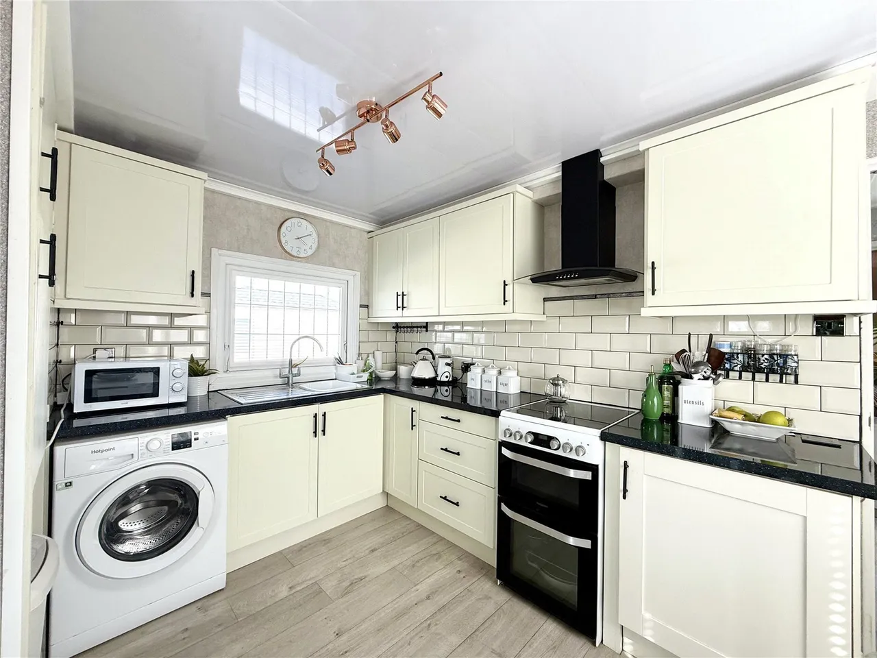Garstang Road, Larbreck, PR3, photo 7