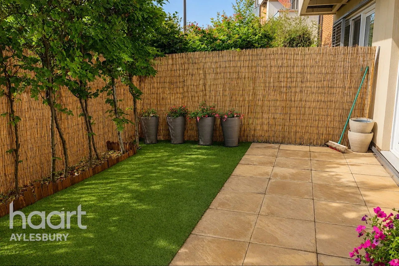 Pondecroft, Aylesbury, HP18, photo 10