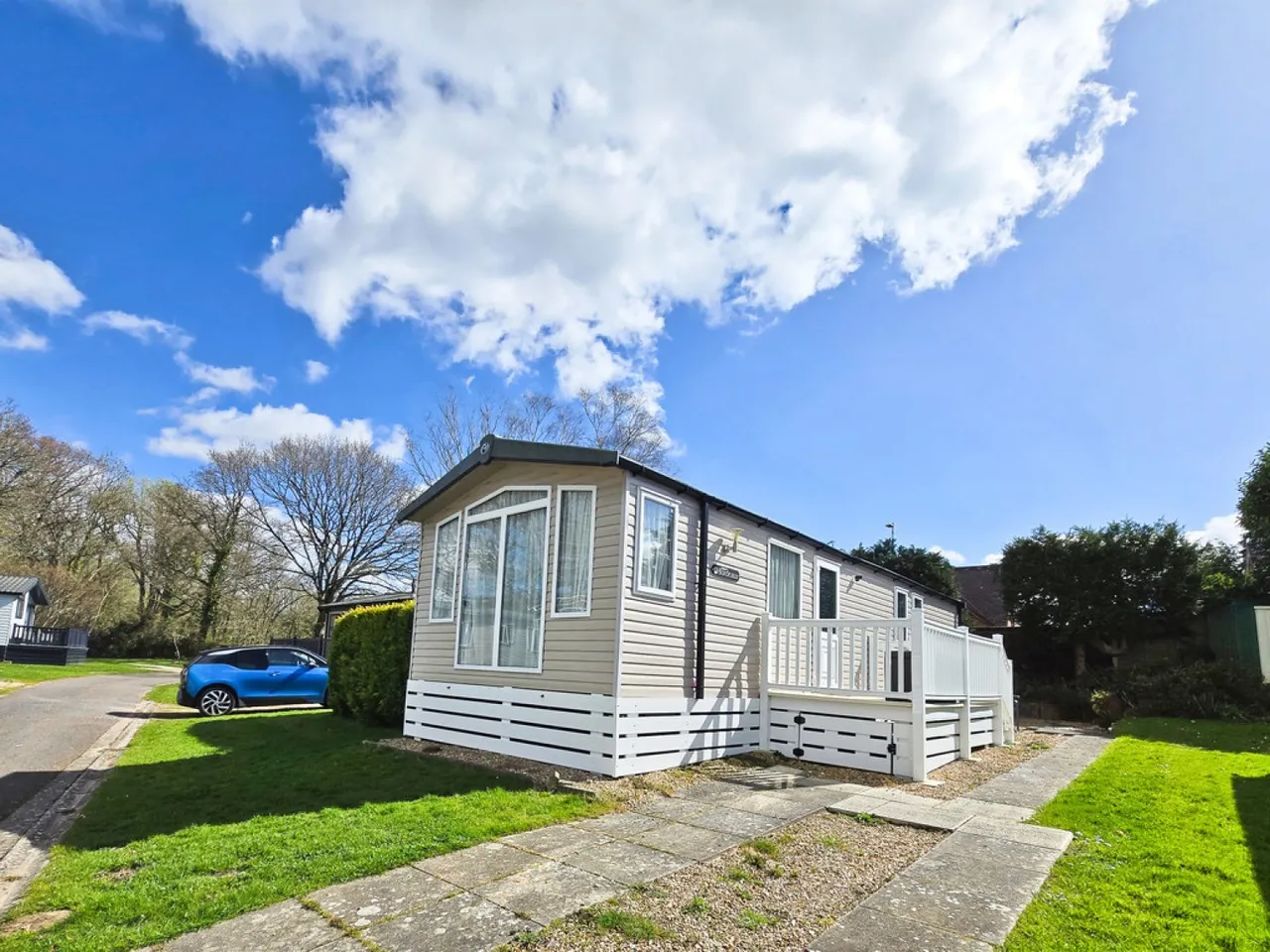 3 bed property for sale — Wilksworth Caravan Park