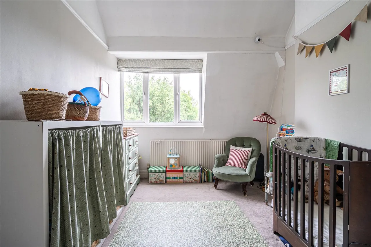 Riggindale Road, London, SW16, photo 8