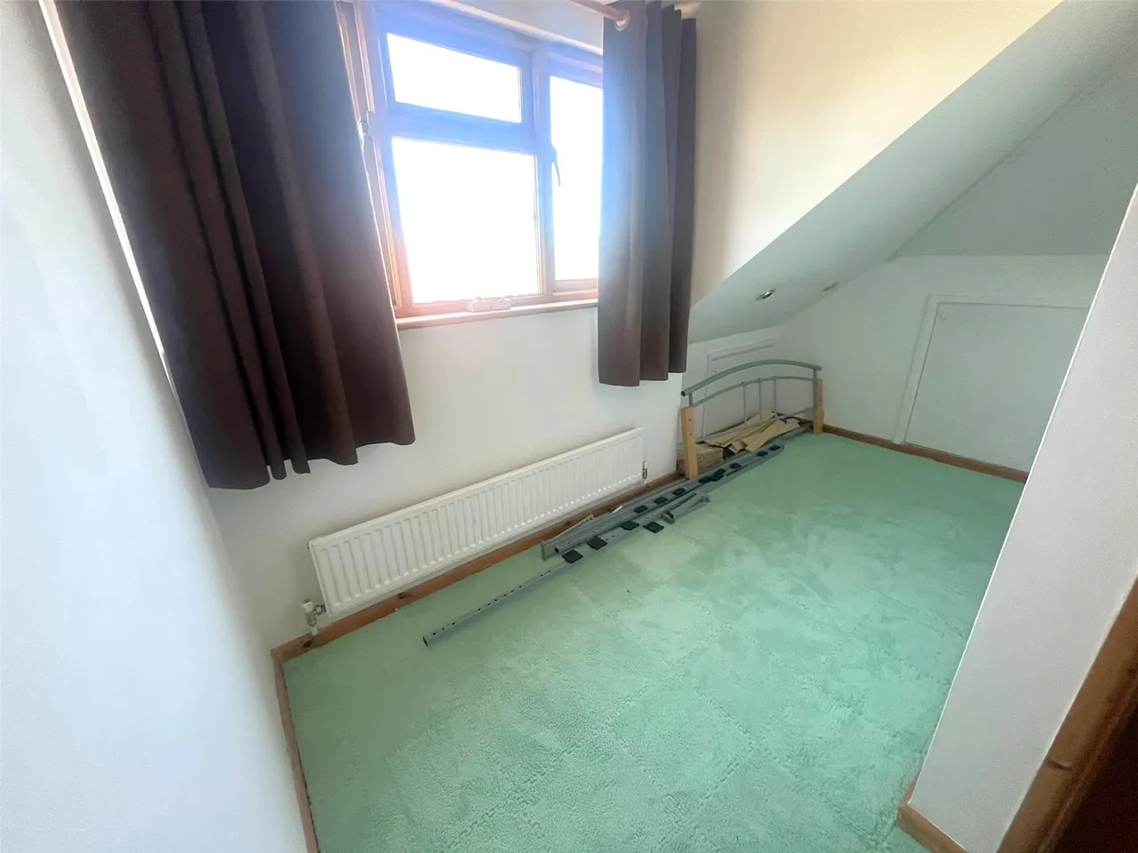 Hill Road, Oakley, Basingstoke, Hampshire, RG23 7JJ, photo 15
