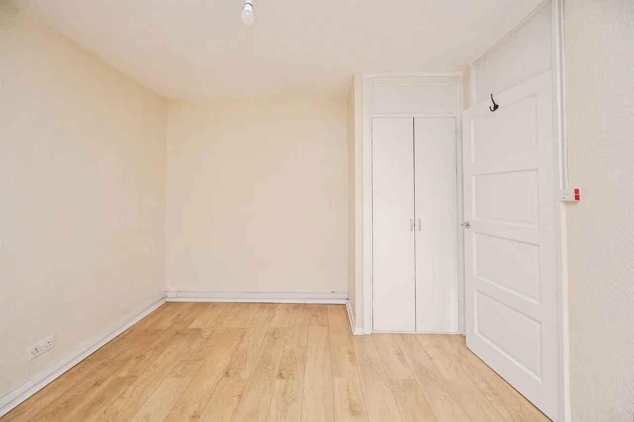Beaconview Road, West Bromwich, B71, photo 9