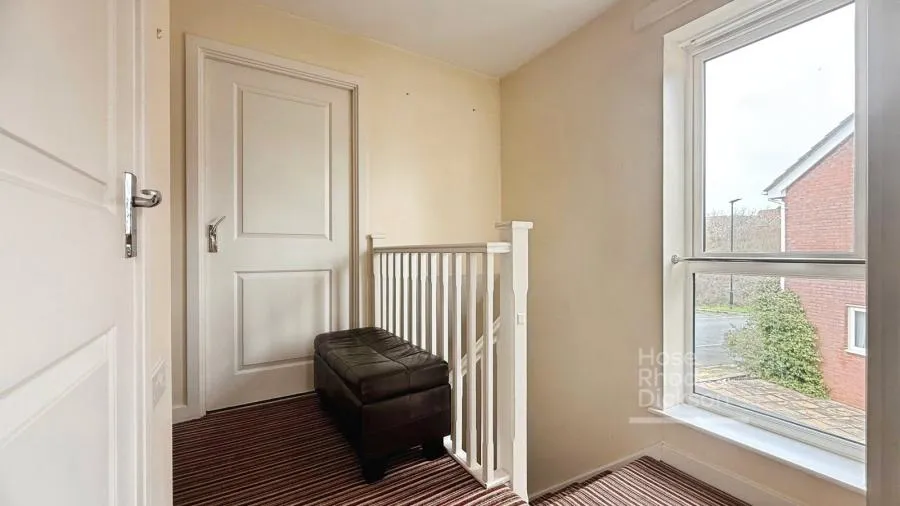Angelica Grove, Newport, PO30, photo 10