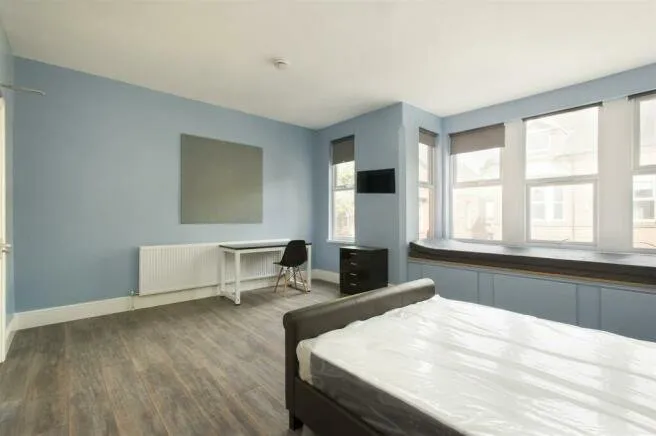 Derby Grove, Nottingham, NG7, photo 2