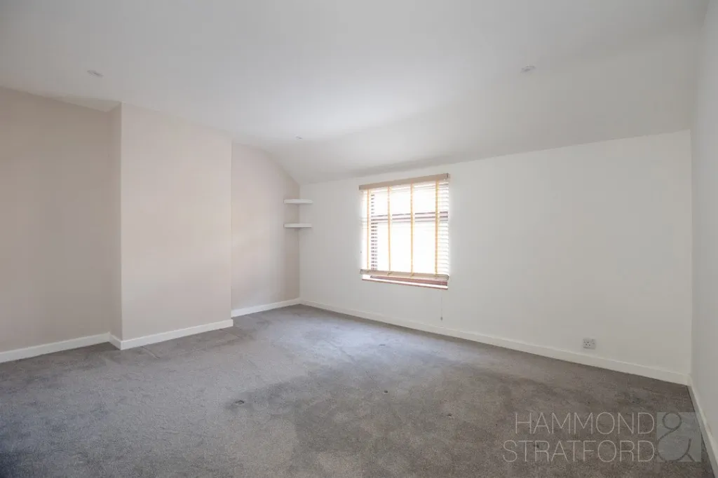 Avenue Road, Wymondham, photo 7