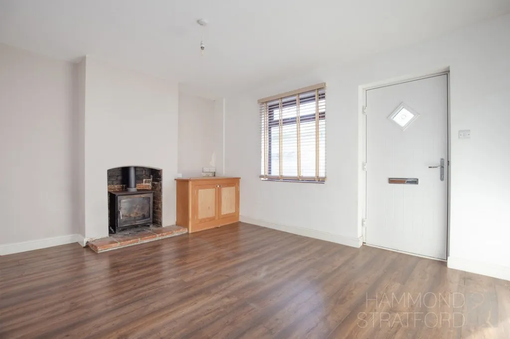 Avenue Road, Wymondham, photo 3