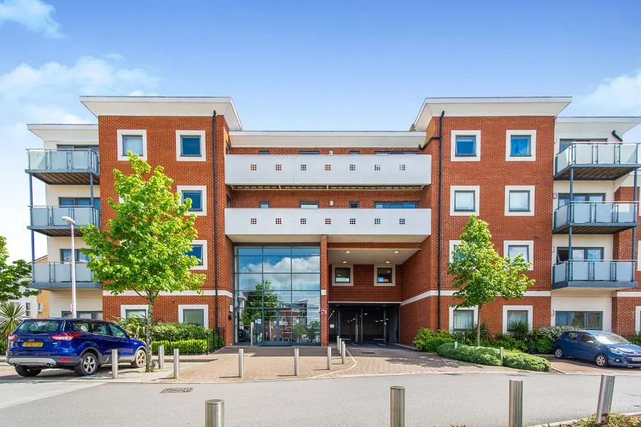 2 bed flat to rent, Rushley Way, Reading, RG2