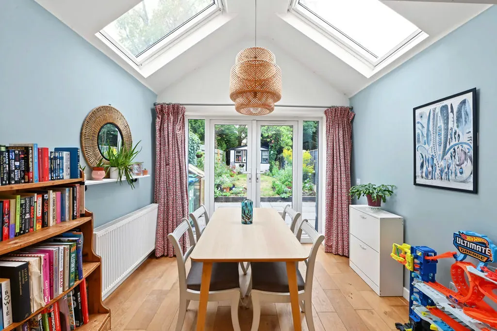 London Road, Aston Clinton, Buckinghamshire, HP22 5HS, photo 8