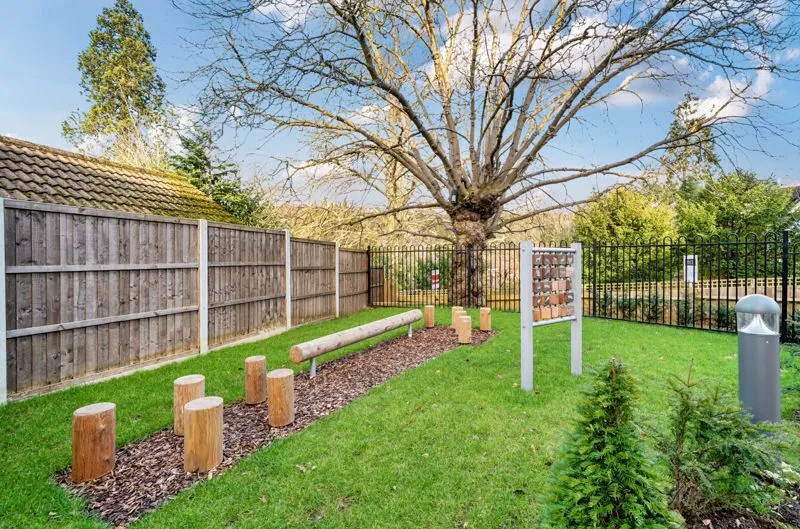 4 Church Road, Kenley CR8 5DU, photo 18