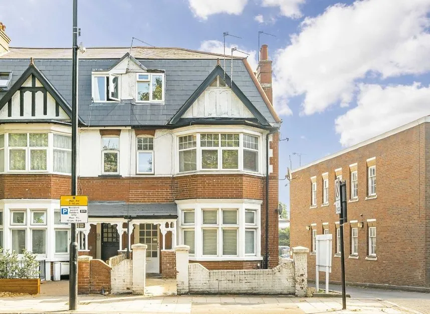 1 bed flat for sale — Boston Manor Road, Brentford, TW8