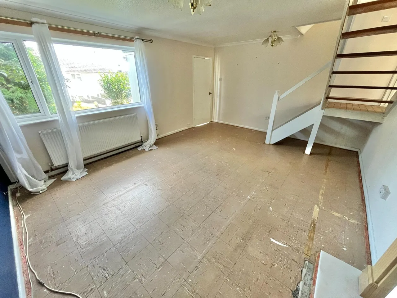 Churchill Walk, Saltash, PL12, photo 7