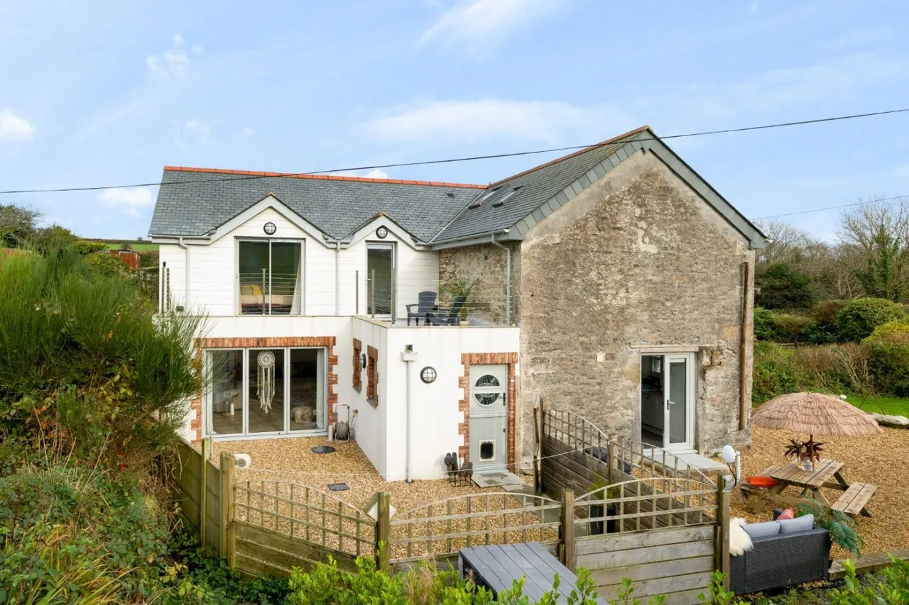 Stunning Home with Land & Consent for Additional Dwelling, TR13, photo 25