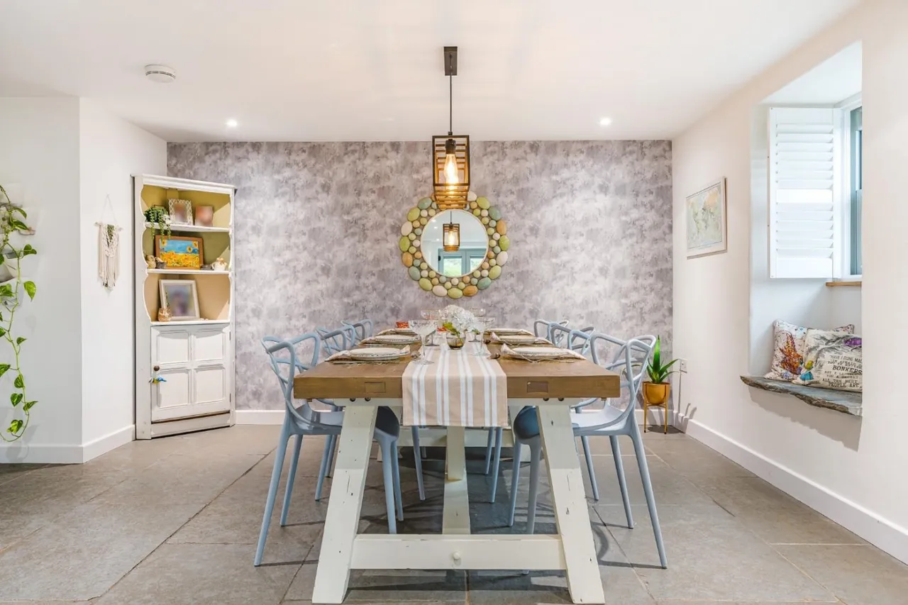 Stunning Home with Land & Consent for Additional Dwelling, TR13, photo 9