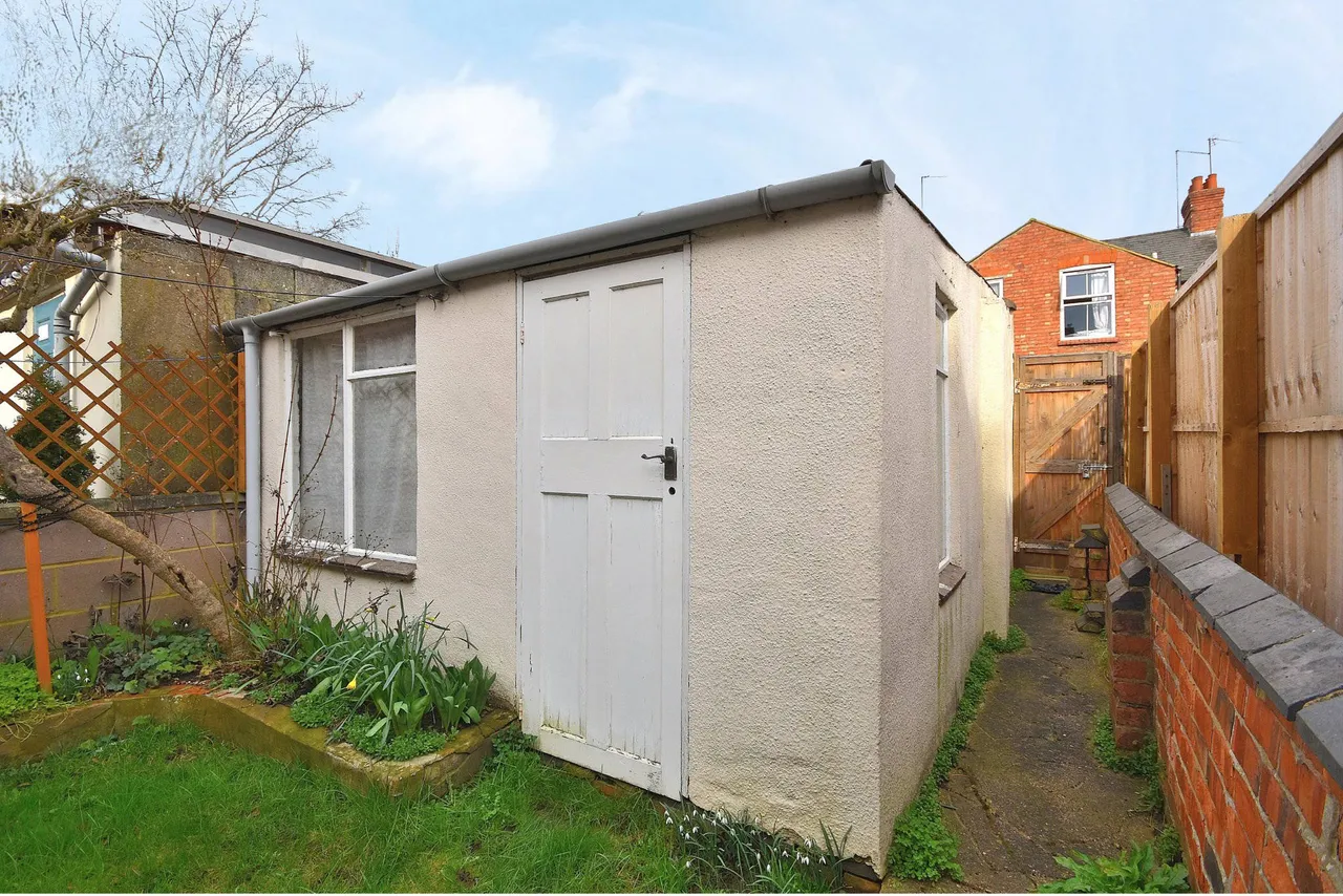 Newcombe Road, Northampton, NN5 7AZ, photo 15