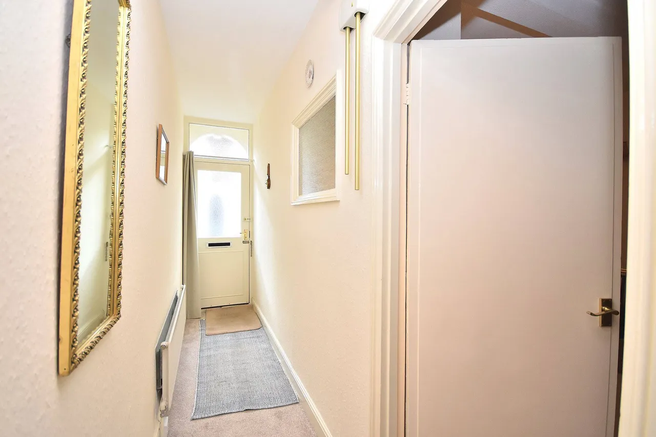 Newcombe Road, Northampton, NN5 7AZ, photo 6