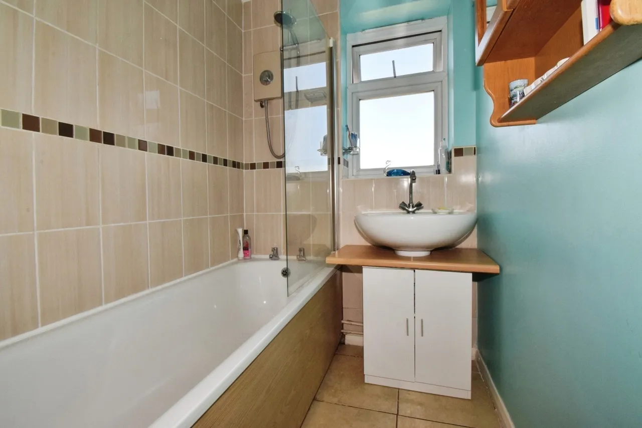 Bramley Road, Birstall, LE4, photo 9