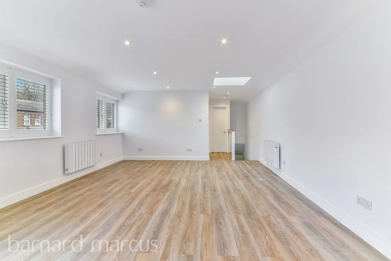 Hook Road, Epsom, KT19, photo 6
