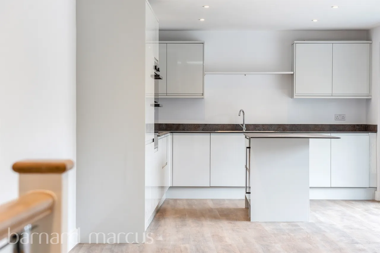 Hook Road, Epsom, KT19, photo 7