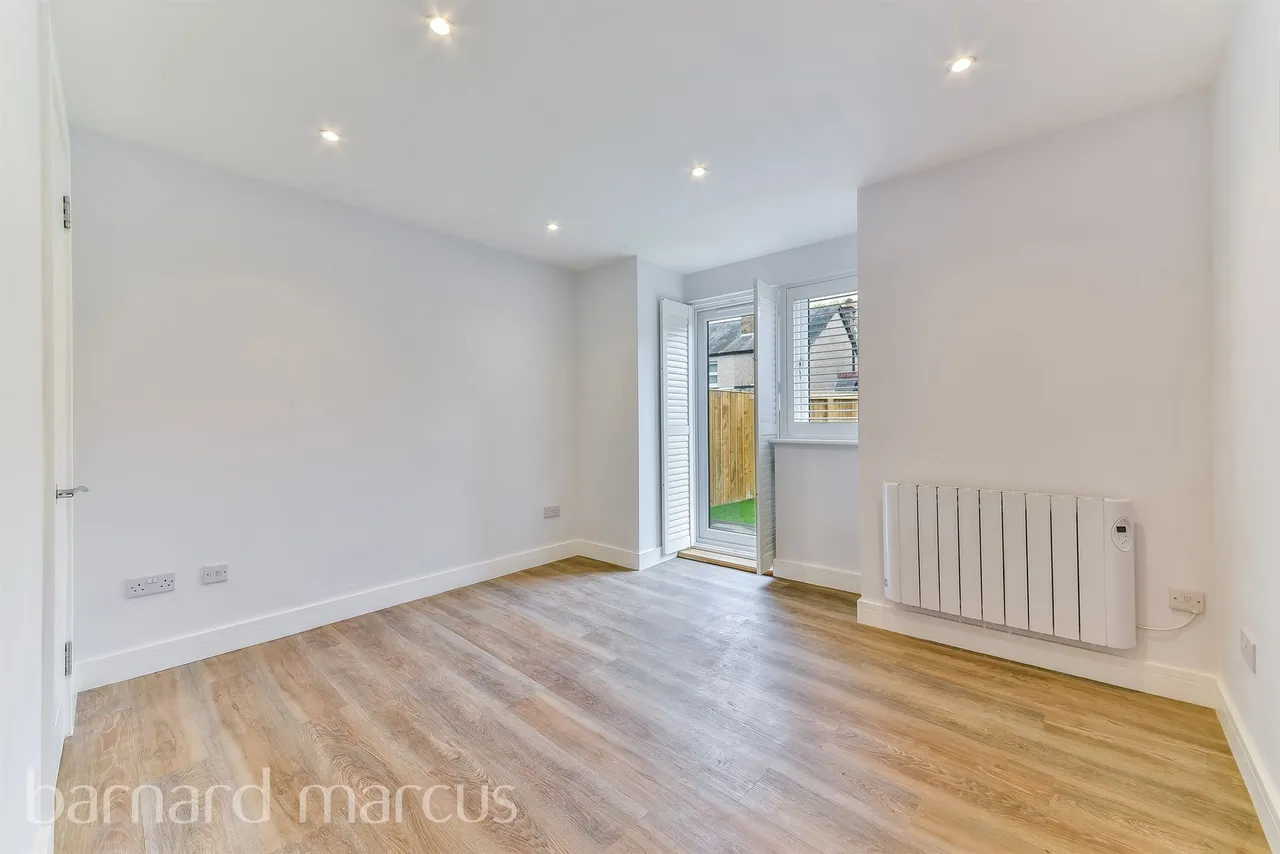Hook Road, Epsom, KT19, photo 8