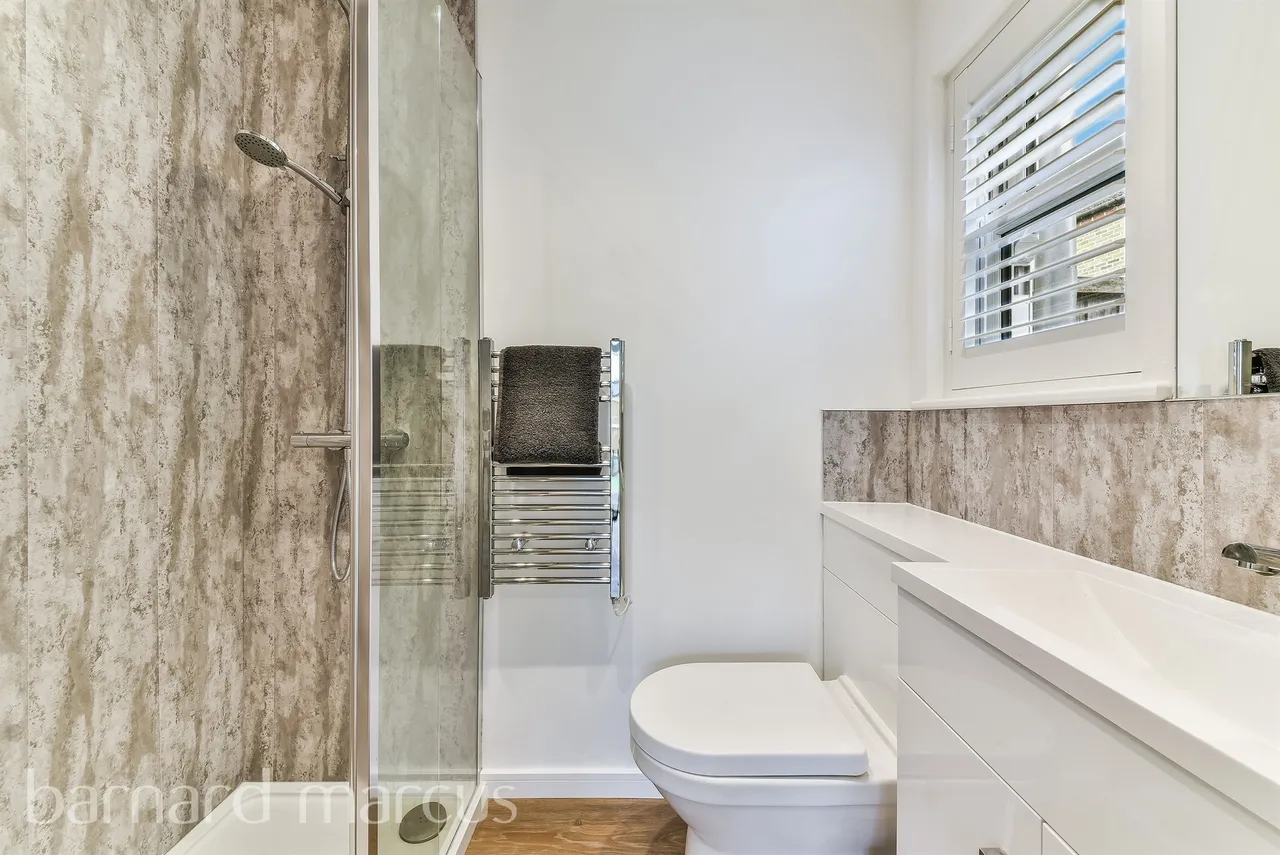 Hook Road, Epsom, KT19, photo 9