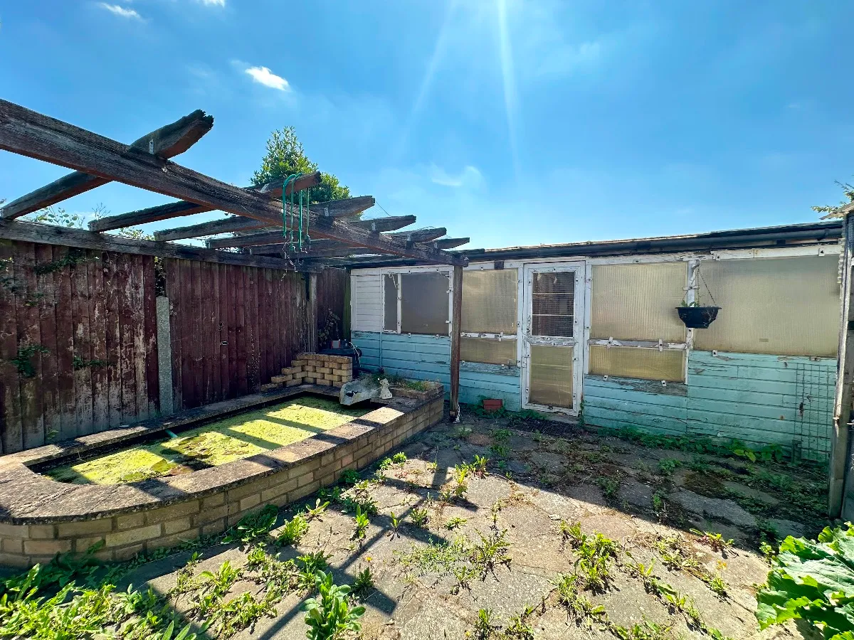 Church Road, Harold Wood, photo 11