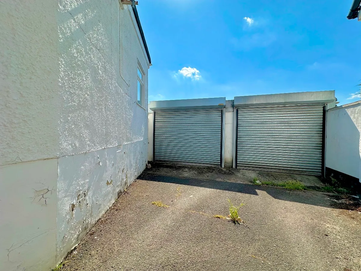 Church Road, Harold Wood, photo 12
