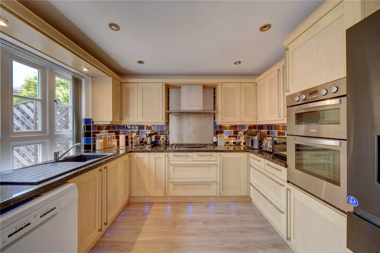 Hammond Court, Galton Way, Hadzor, Droitwich, WR9 7EY, photo 9