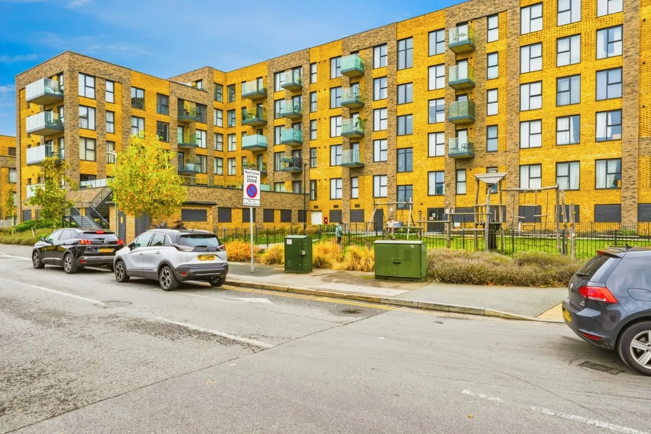 James Smith Court, Dartford, DA1, photo 2