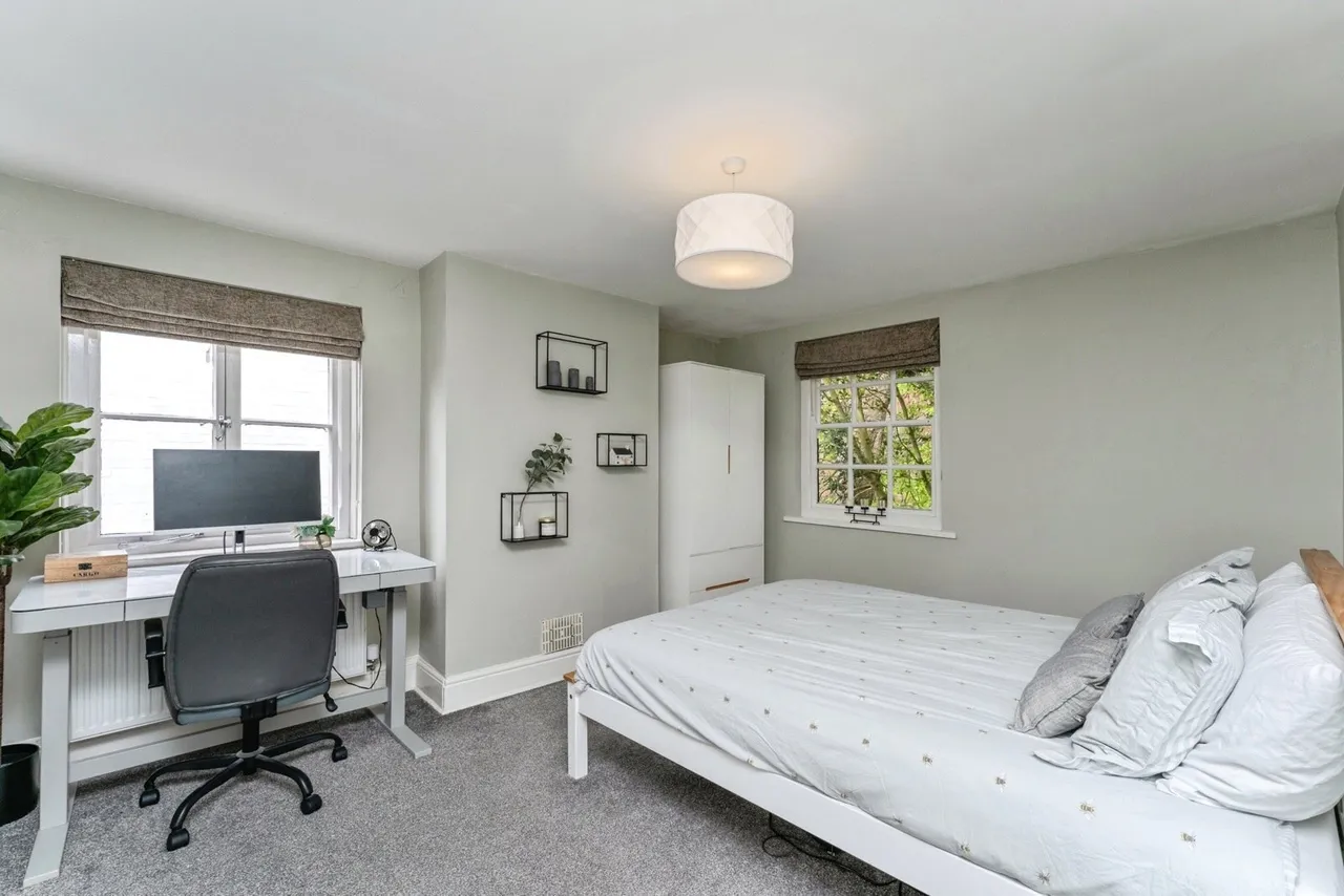 School Lane, Parkgate, CH64, photo 20