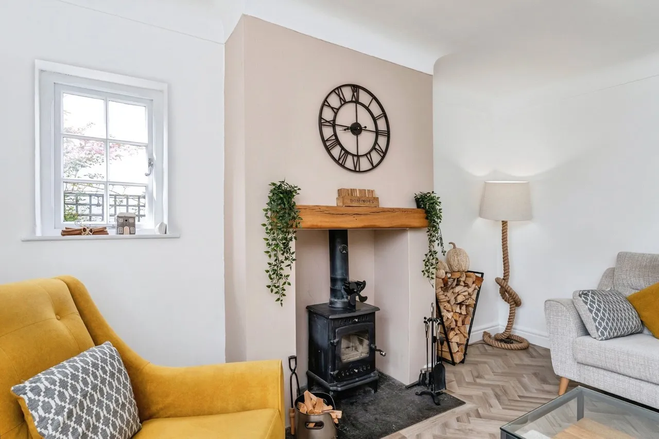 School Lane, Parkgate, CH64, photo 10