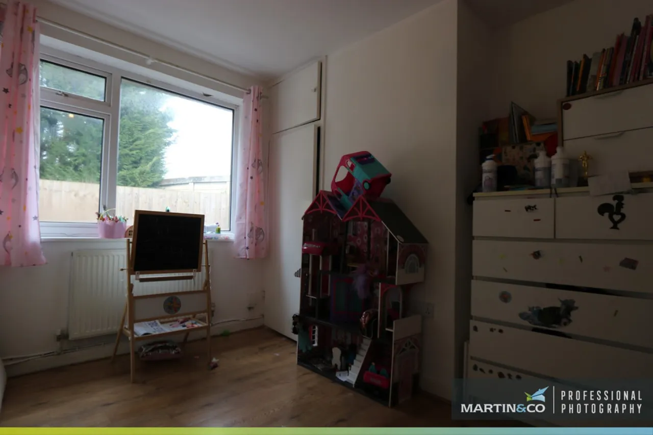 Fairwood Road, Fairwater, photo 11