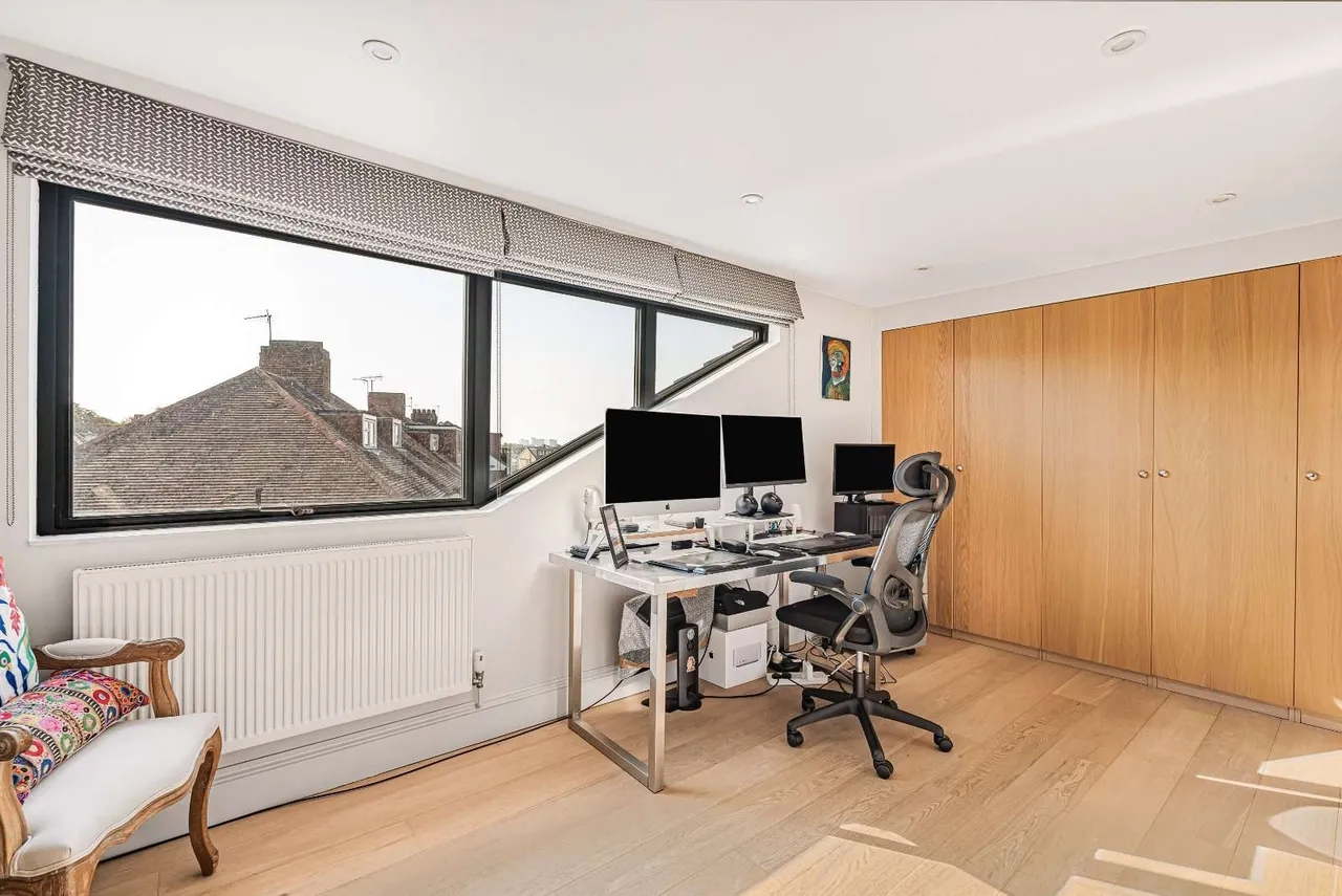 Loveday Road, Ealing, W13, photo 13