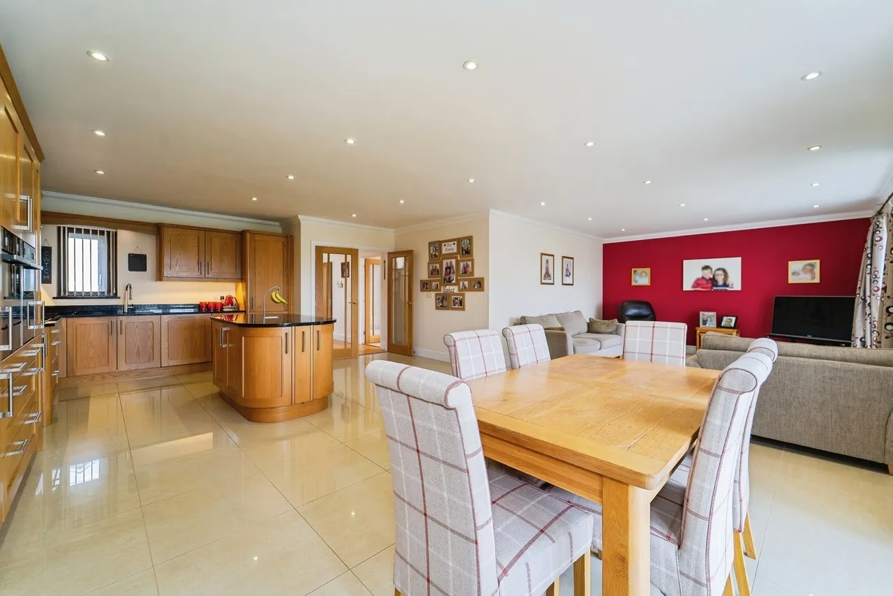 Dingle Close, Haverfordwest, SA62, photo 6