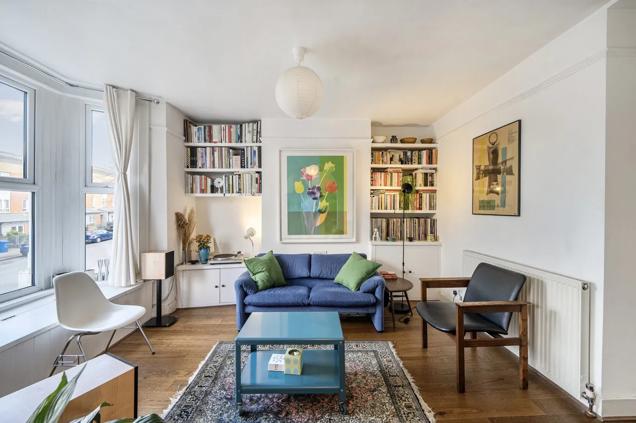 2 bed flat for sale — Linden Grove, SE15