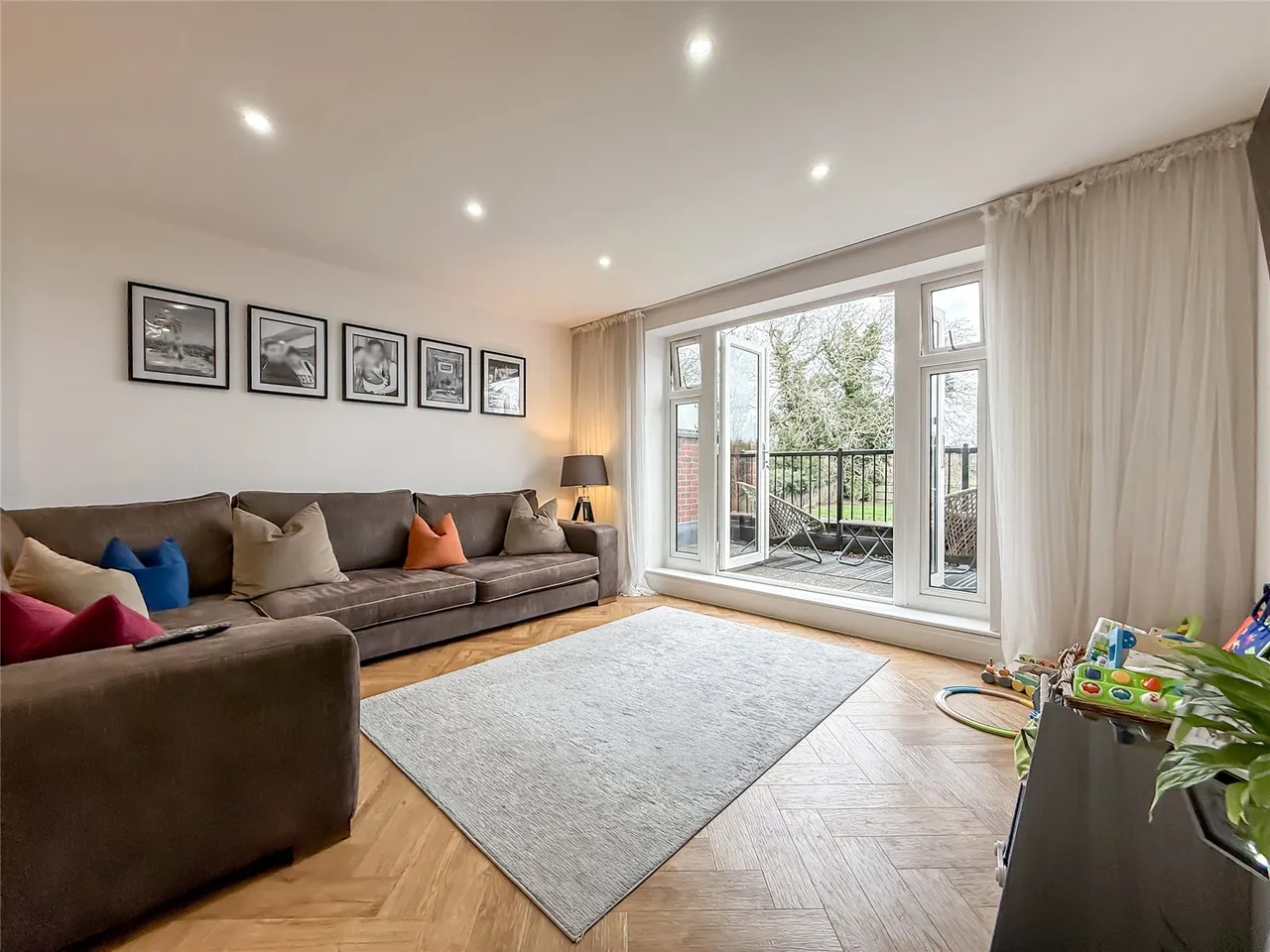 London Road, St. Albans, Hertfordshire, AL1 1TA, photo 3