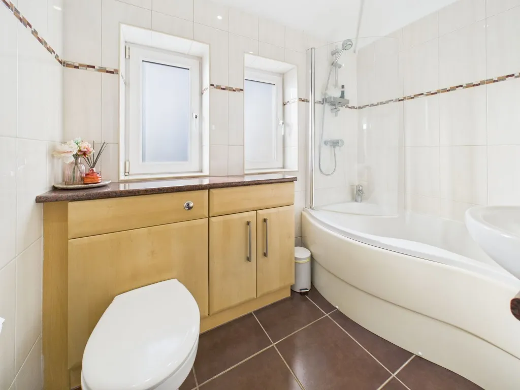 Mayfair, Tilehurst, RG30, photo 16