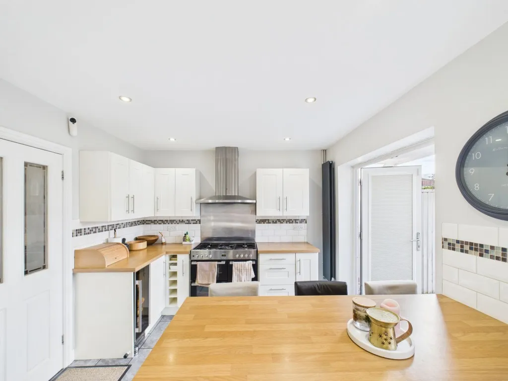 Mayfair, Tilehurst, RG30, photo 3