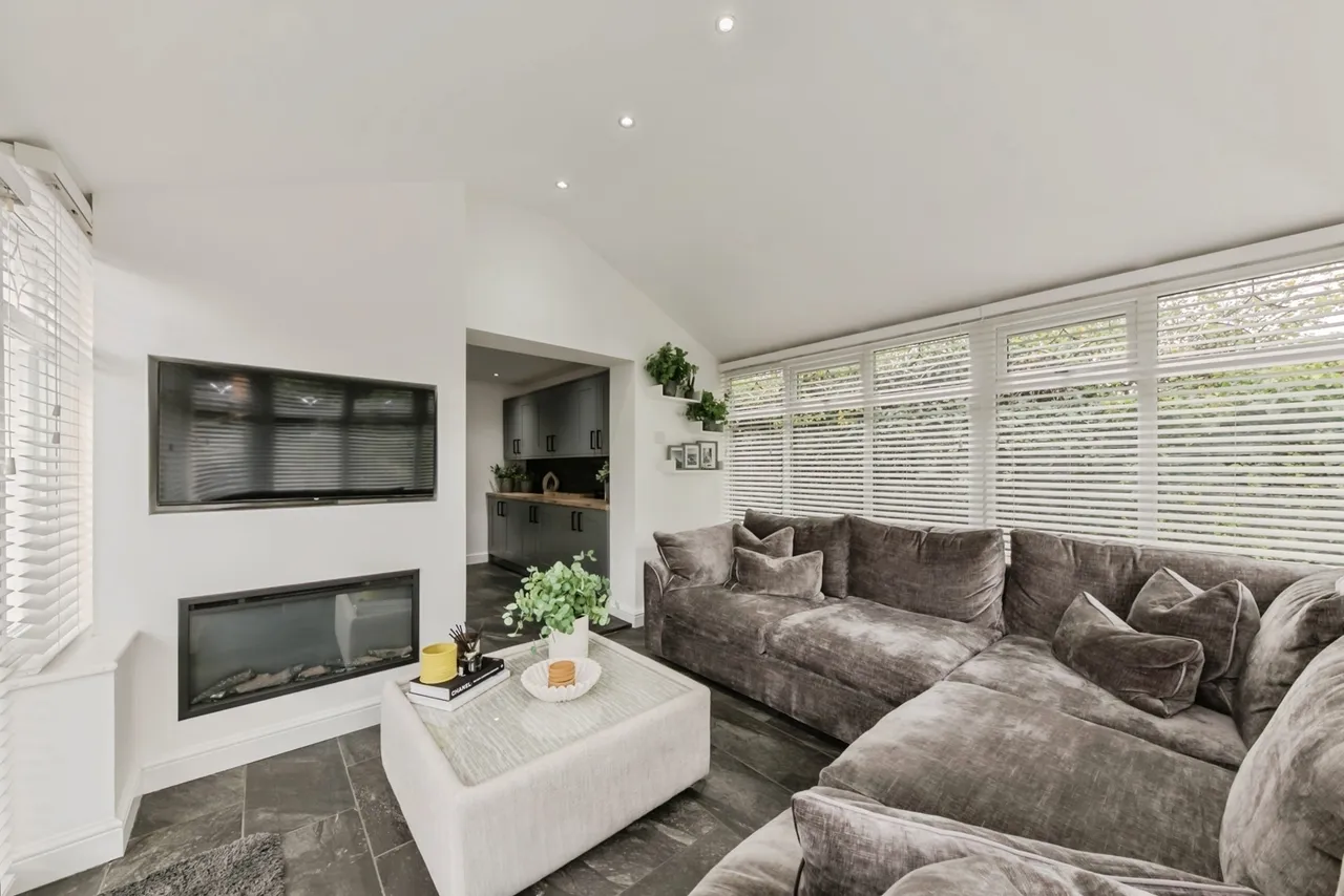 Leaf Grove, Winsford, CW7, photo 3