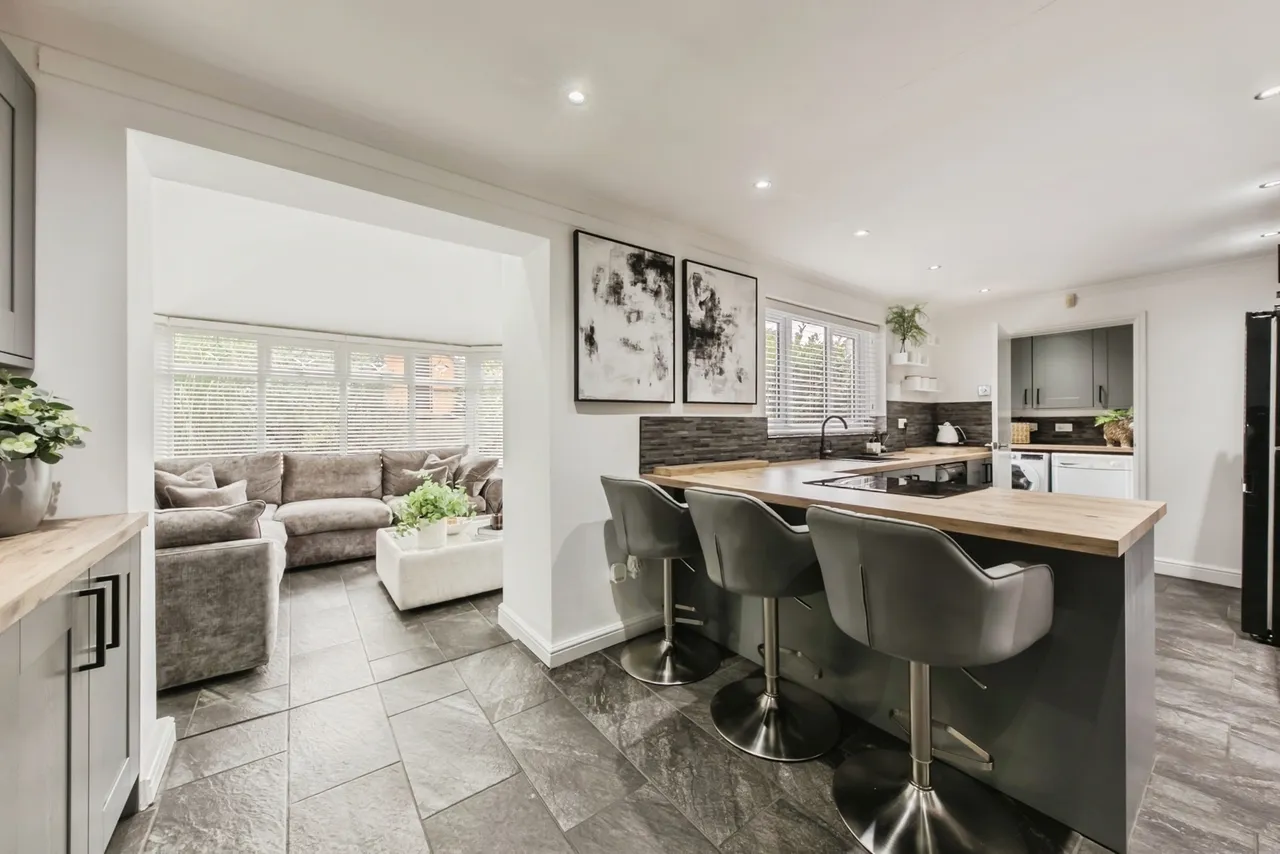 Leaf Grove, Winsford, CW7, photo 2
