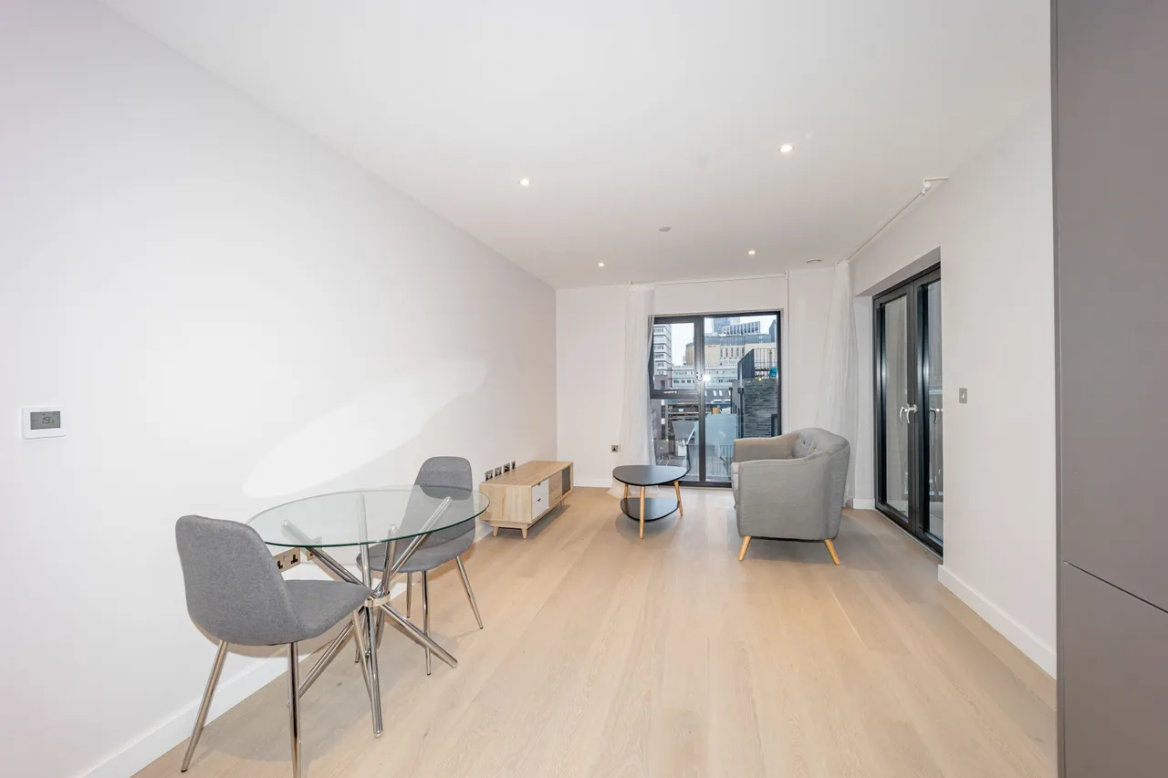 11 Boulevard Apartments, 33 Ufford Street, London, photo 6
