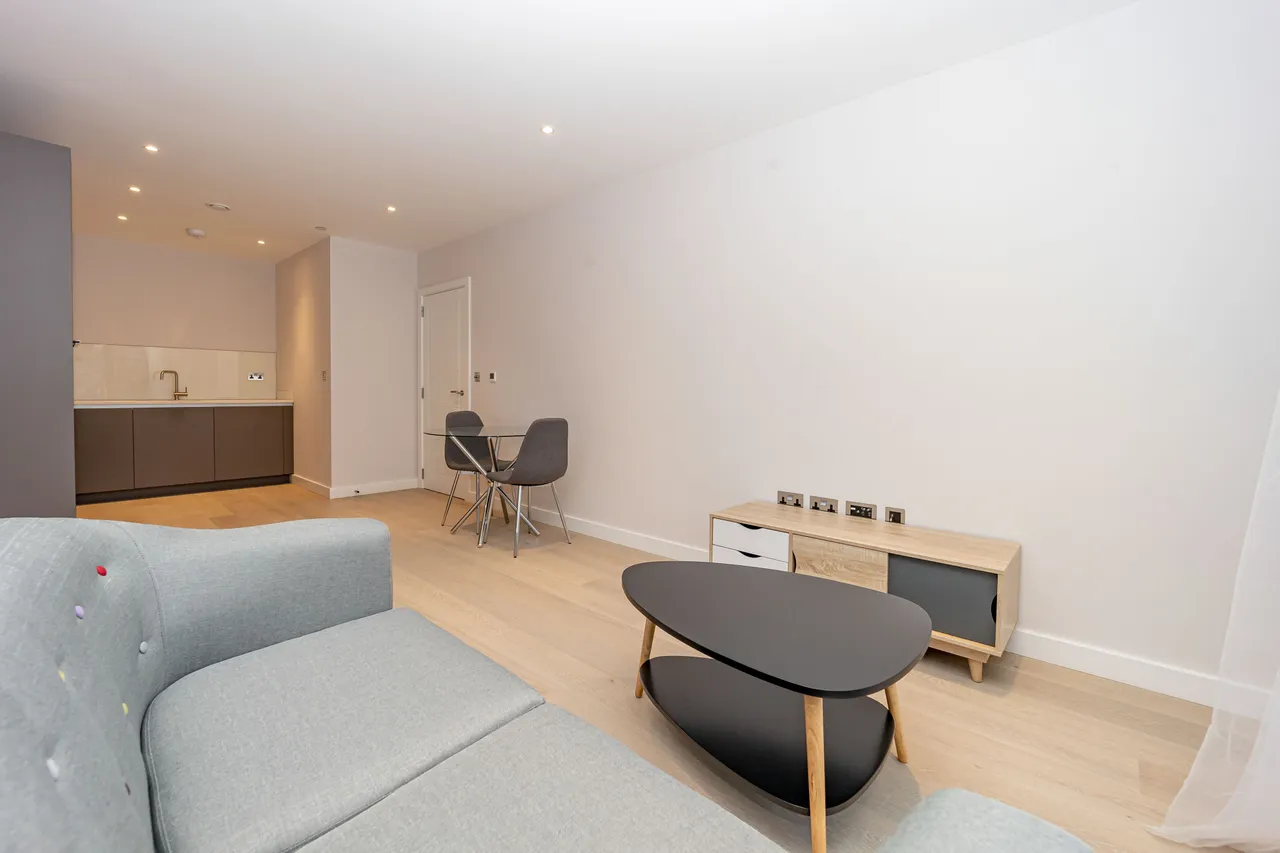 11 Boulevard Apartments, 33 Ufford Street, London, photo 7