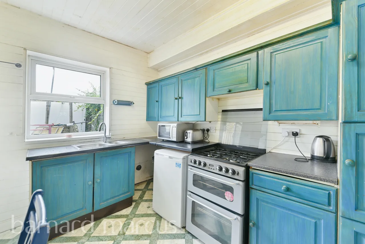 Maybury Street, London, SW17, photo 5