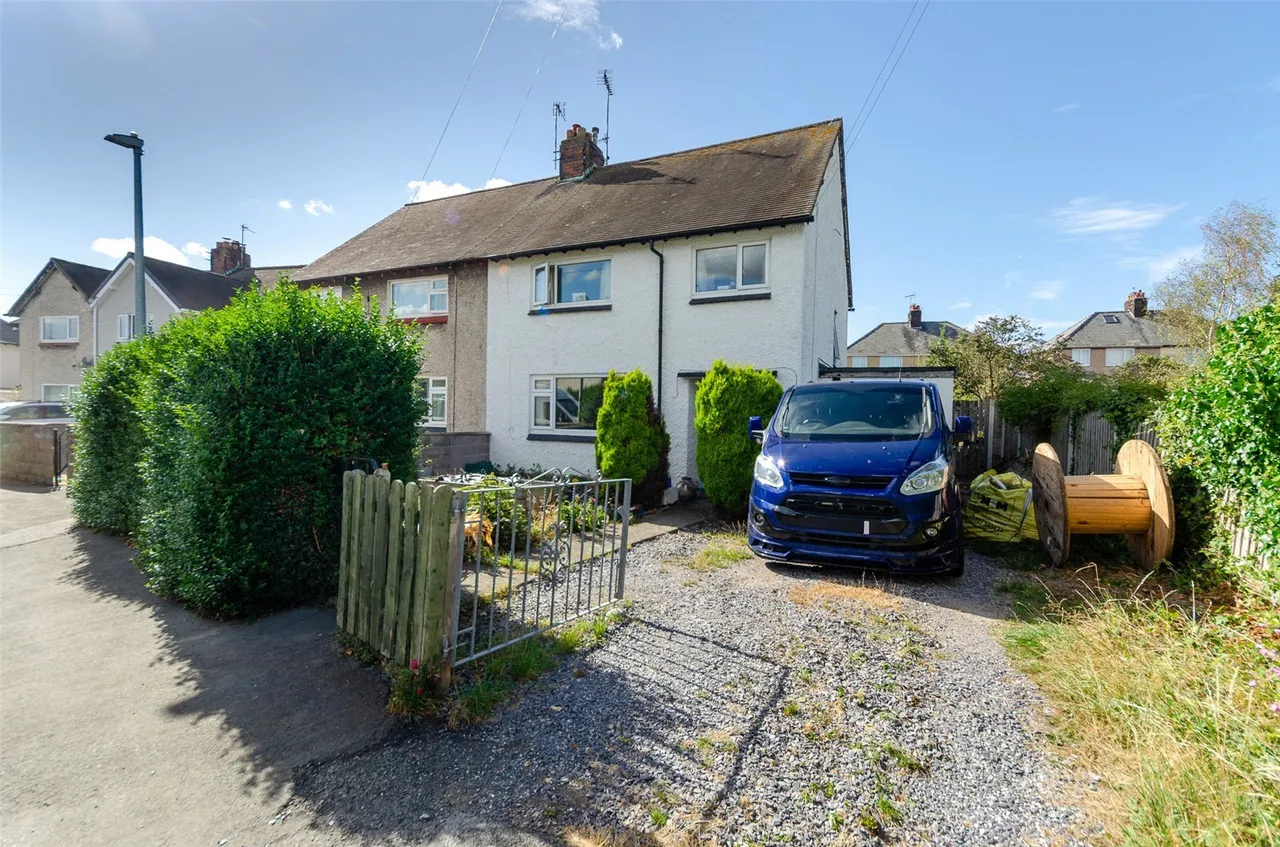 3 bed house for sale, Cae Derw, Llandudno Junction