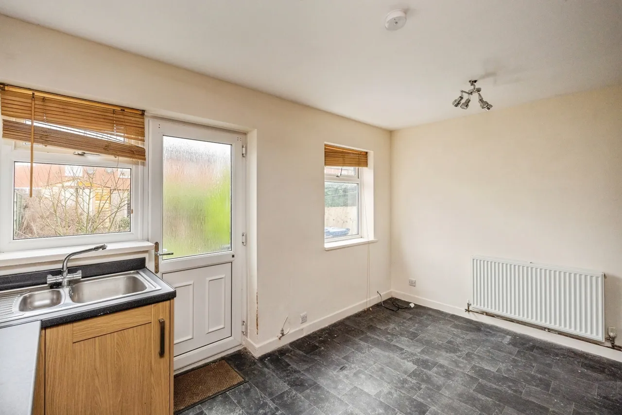 Winchester Avenue, Great Sankey, WA5, photo 12