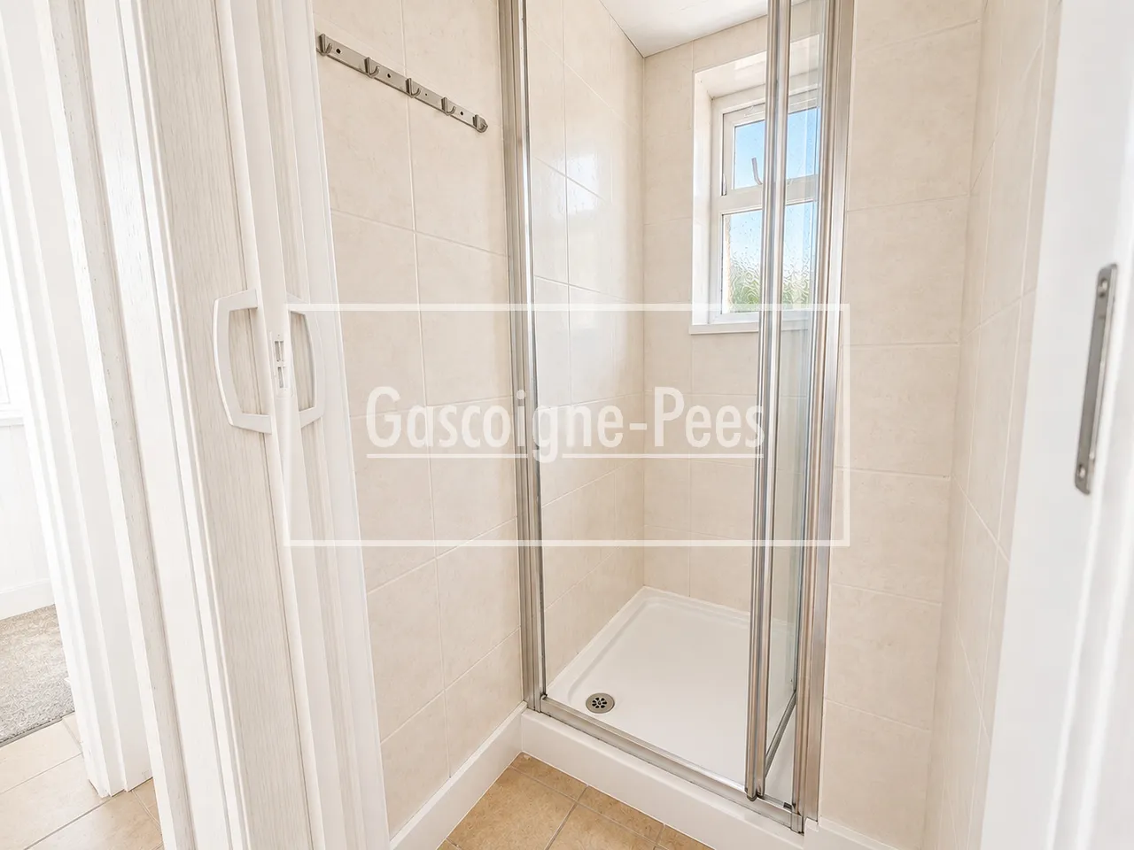 Worplesdon Road, Guildford, GU2, photo 6